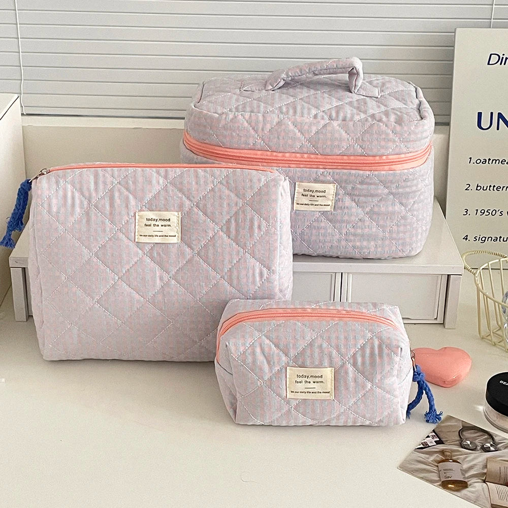 Wholesale 3 Bags Set Fashion Women Classic Cosmetic Bag Large Capacity Toiletry Makeup Organizer Pouch Ladies Zipper Quilted Bag