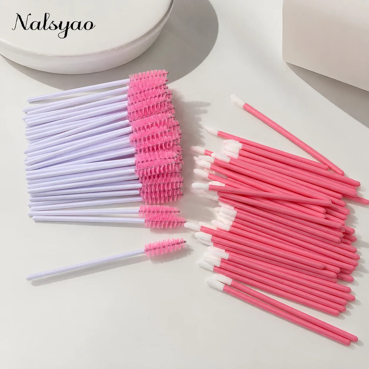 CNKESS 50PCS Disposable Eyebrow Eyelash Brushes 50PCS Lip Brushes  Mascara Wand Makeup Applicators Kit Eyelash Extension Brush