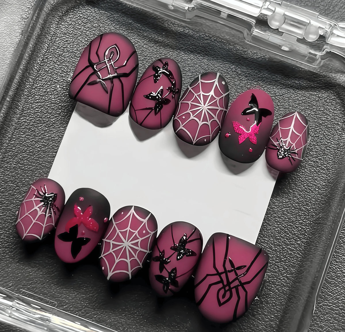 10 Pieces of Handmade Full-Cover Nail Tips, Medium-Length, Matte Rose Red and Black Pink, Dark Y2K Style, Suitable for Women and Girls, for Halloween, Livehouse, Trendy Outings, Perfect as a Gift, Includes 1 Jelly Glue and 1