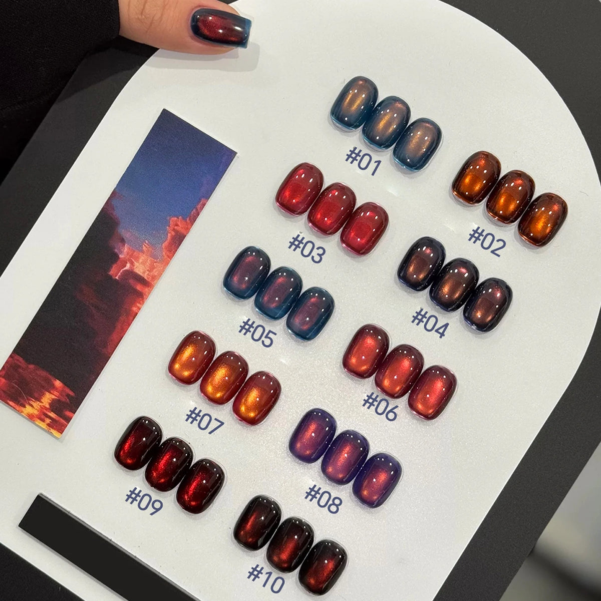10ML 1-10pcs Christmas Red Nails Gold Black Nails Fiery 10-Color Glass Bead Cat Eye Gel Nail Polish Fine Powder Super Shimmering
