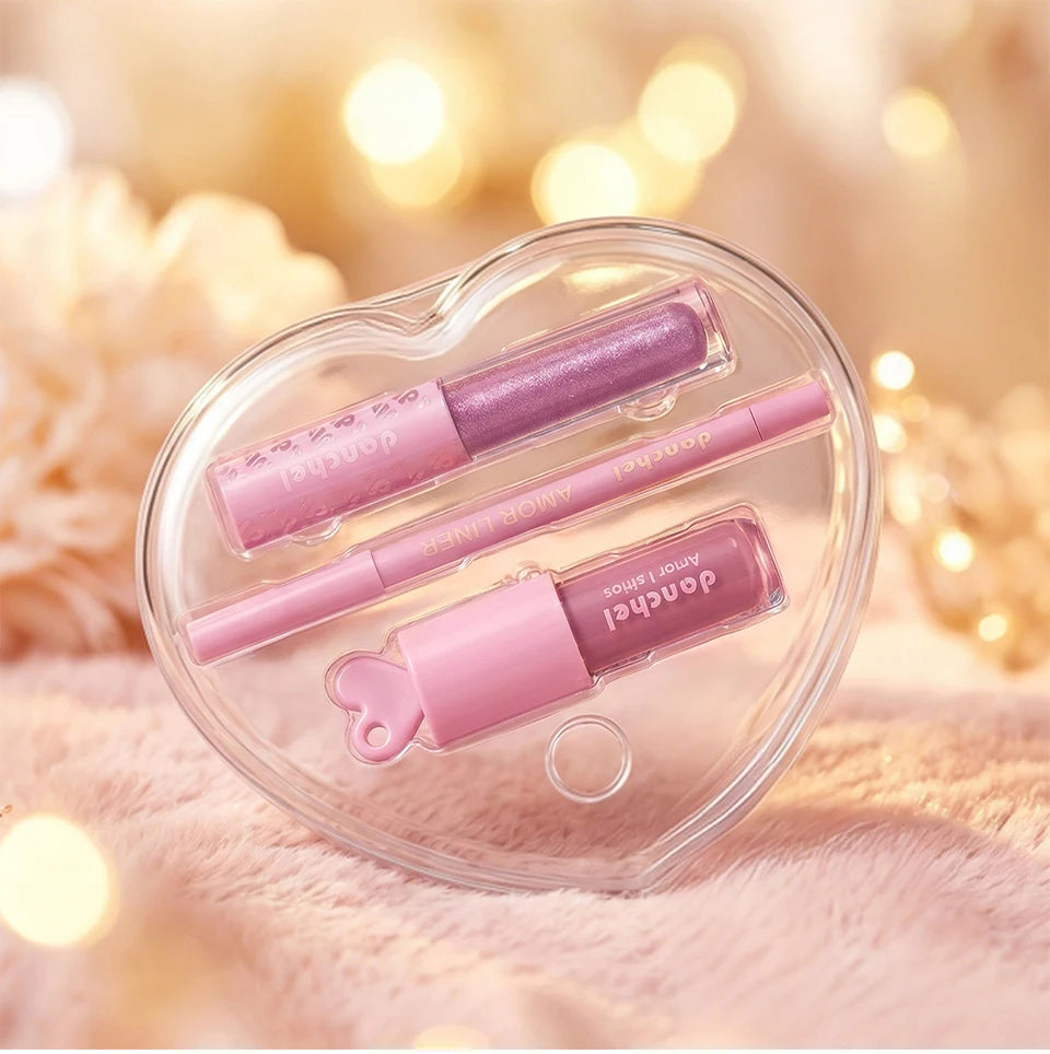 Christmas Gift For Women Lip Makeup Set 3Pcs Lip Cosmetic Kit Heart Shape Plumper Lip Gloss Lip Line Longwear Hydratin