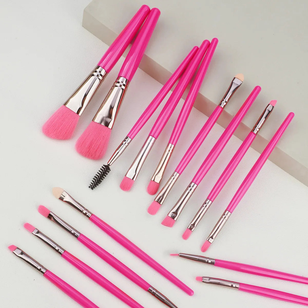 15pc Makeup Brushes Set Face Eyes Make Up Brush Eyelash Eyeshadow Eyebrow Eyeliner Foundation Powder Blush Highlight Lips Brush