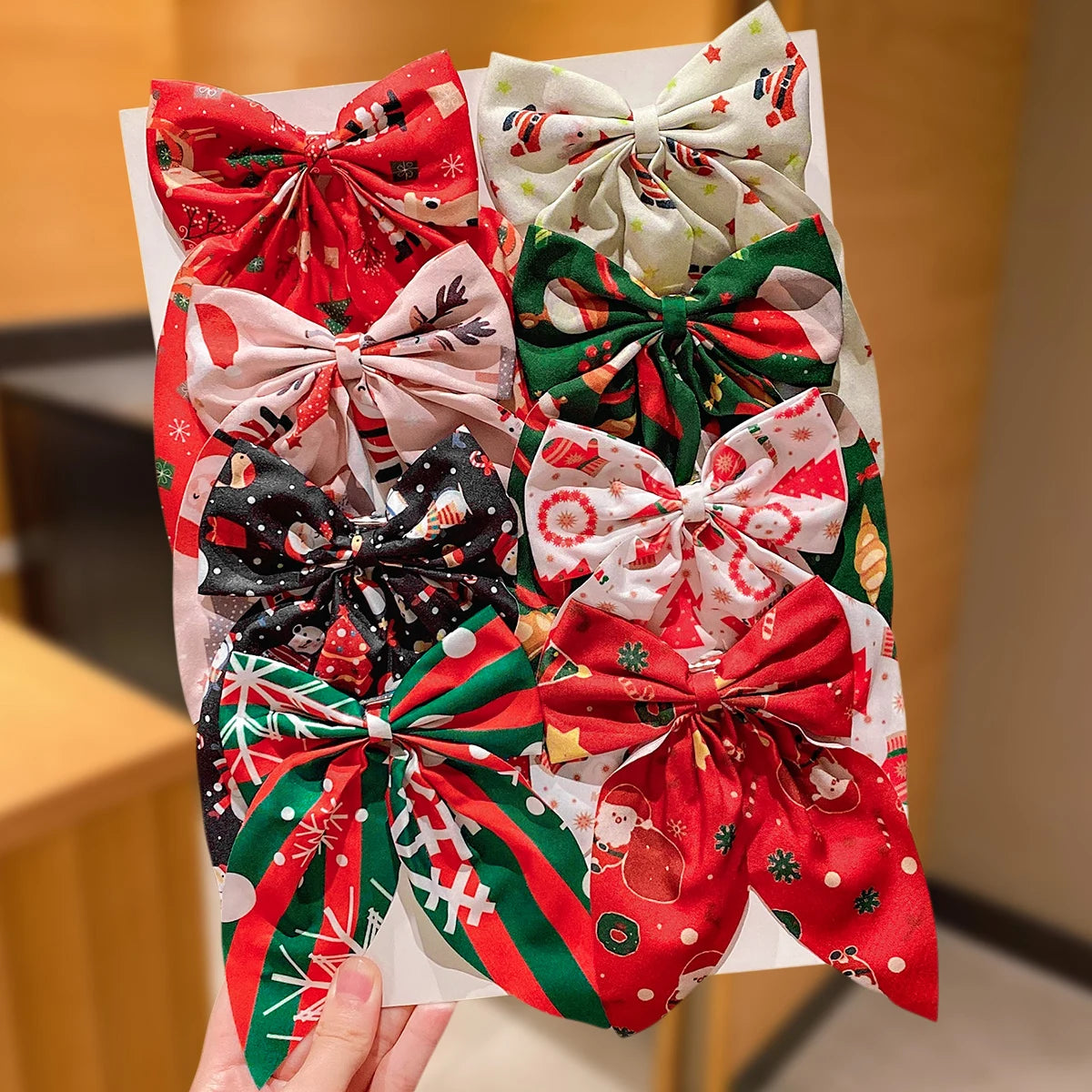 4/8Pcs Christmas Bow Hair Clips, Santa Elk Printed Ribbon Barrettes, Festive Side Clips for Half-up Hairstyle, Christmas Party &