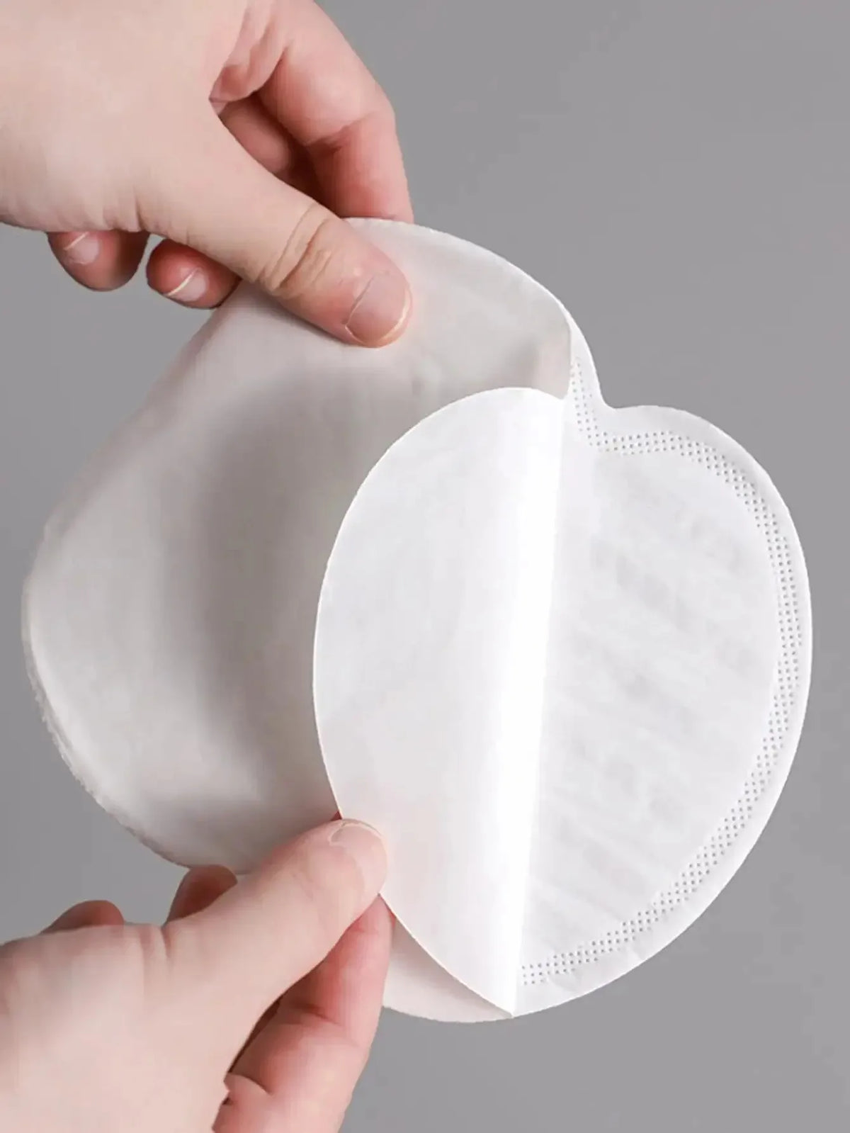 10/20/30/50/70 PCS Disposable Sweat-absorbing Patch Summer Deodorants Cotton Pads Underarm Armpit Sweat Pads Dress Disposable