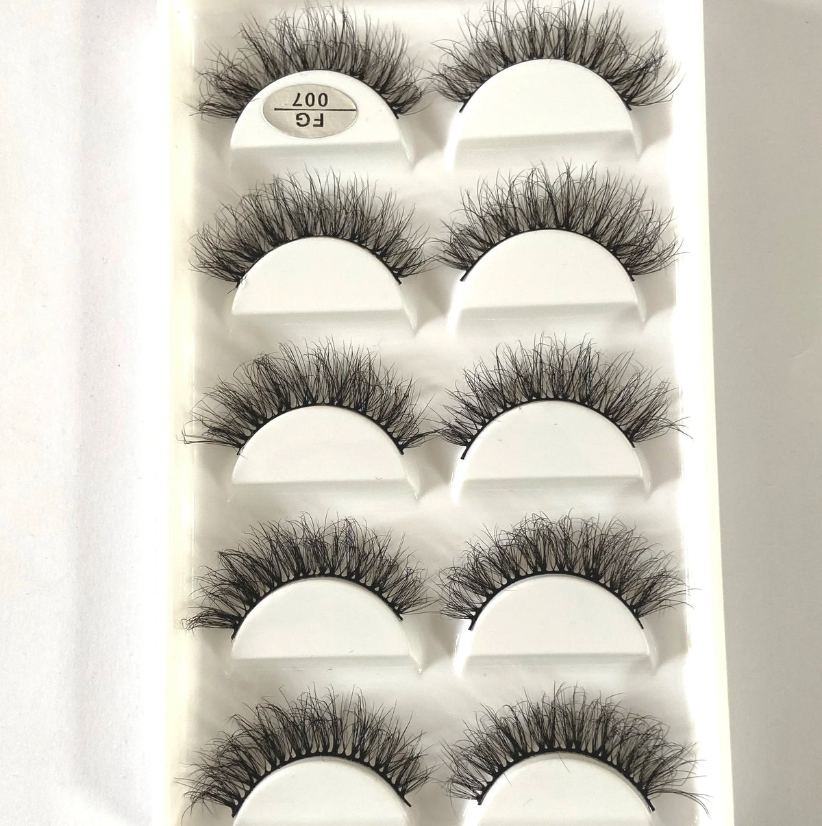 HBZGTLAD 5Pairs Handmade Mink Lashes Short False Eyelashes Dense Natural Long Messy Eye Lashes Reusable Stage Makeup Eyelashes