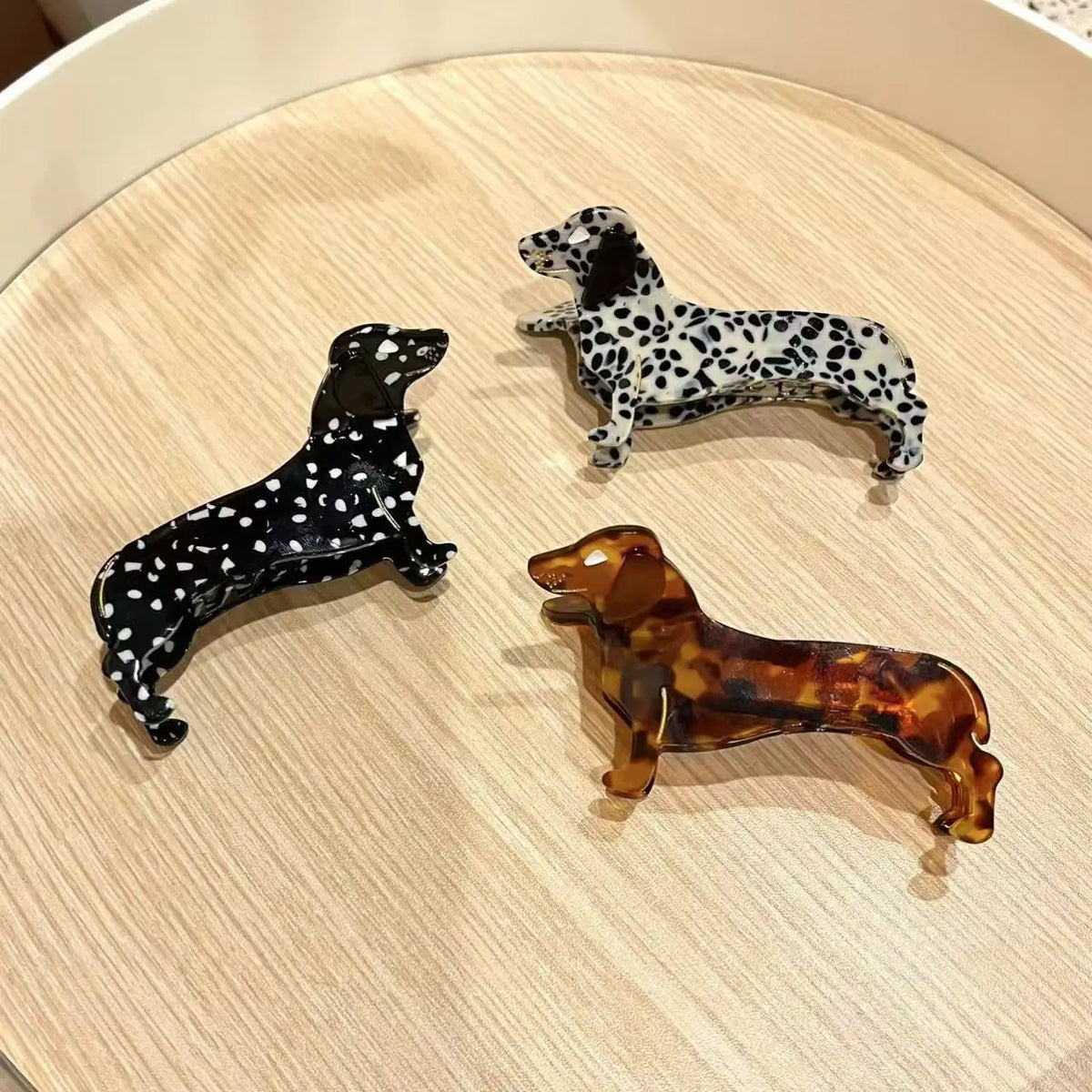 1pc Fun Cartoon Dachshund Acetate Hair Clip – Stylish, Versatile Shark Clip for Back of Head