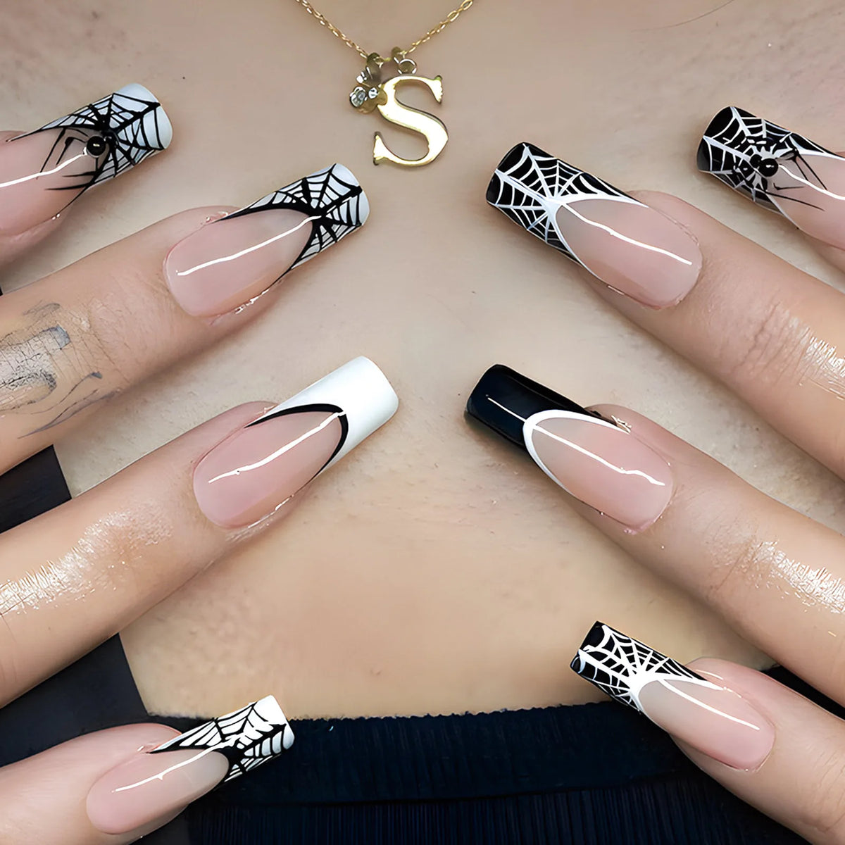 24pcs Simple Almond Press on Nails Cute White Ghost Bat Decor False Nails Wearable Reusable Spicy Cool Halloween Fake Nail Tips