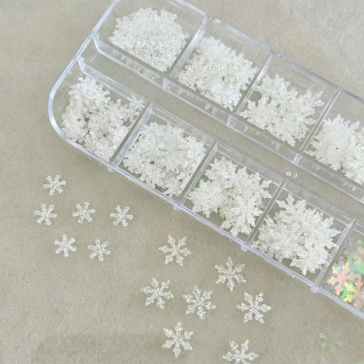 New 12Grids Laser Mixed Christmas Snowflake Nail Sequins Charms DIY Flash Winter Christmas Party Manicure Decoration Accessories