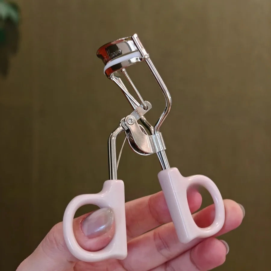 Flower Knows Chocolate Wonder Shop Series Eyelash Curler NEW IN BOX