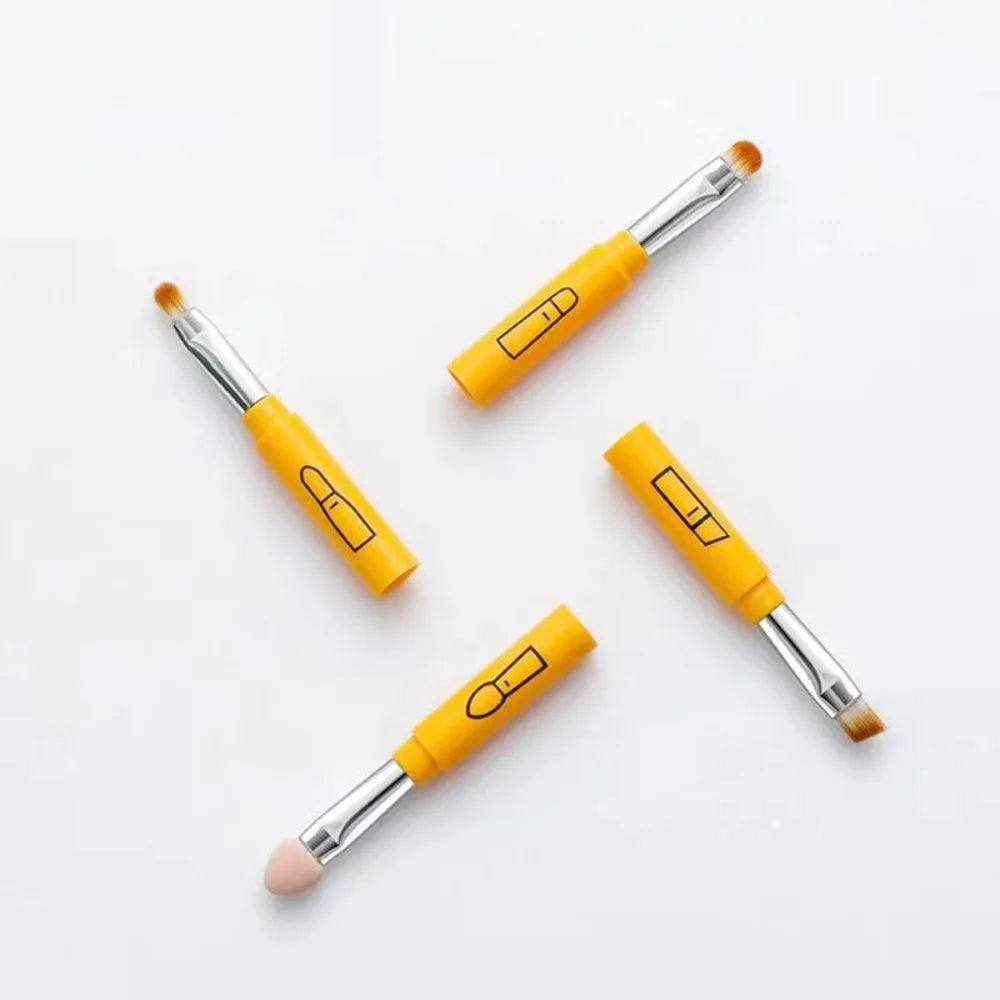 Travel Size 4 In 1 Makeup Brush Portable With Plastic Handle Eyeshadow Lip Brush Multi-use Makeup Tool