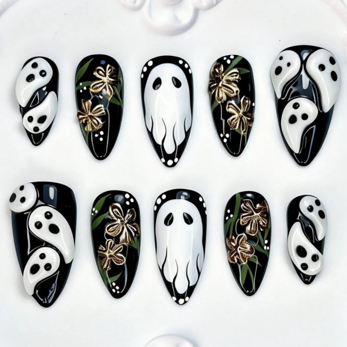 24pcs Halloween Press On Nails Ghost Pumpkin Spider-Web Bat Design Fake Nails For Women Girls Wearable False Nail Tips
