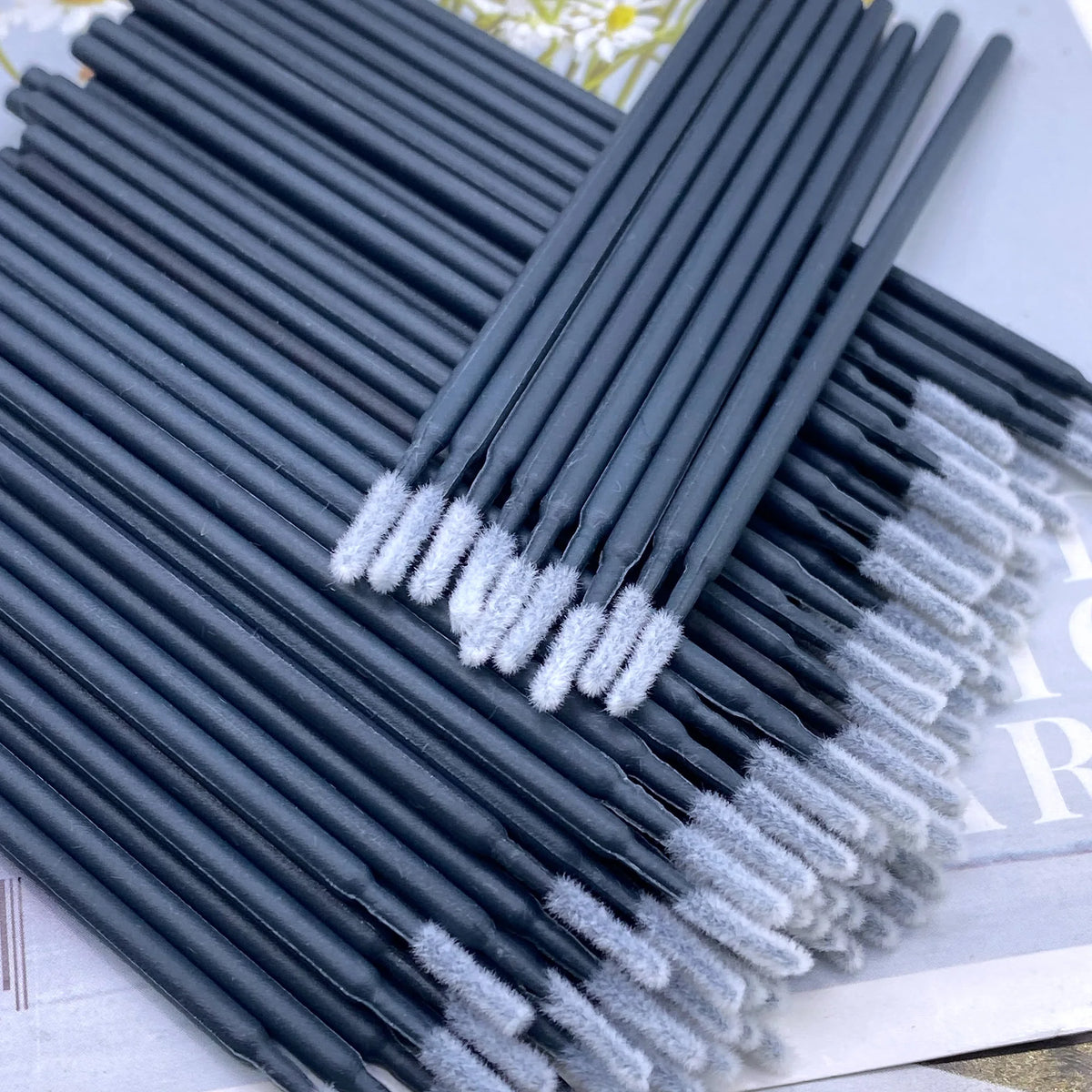 300/500pcs Micro Brush Disposable Lash Removing Swab Microbrush Mascara Wands Applicator Eyelash Extension Makeup Brushes Tools