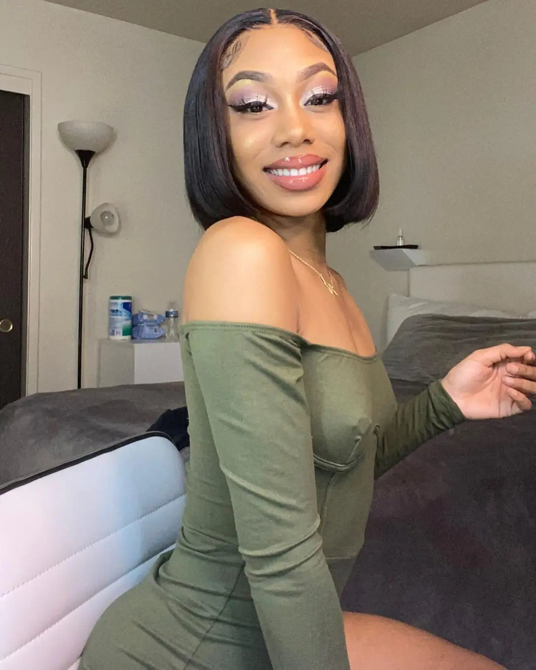 Brazilian HD Transparent 13x4 Bone Straight Short Bob Human Hair Wigs 13x6 Straight Lace Front Wigs For Women 250 Density