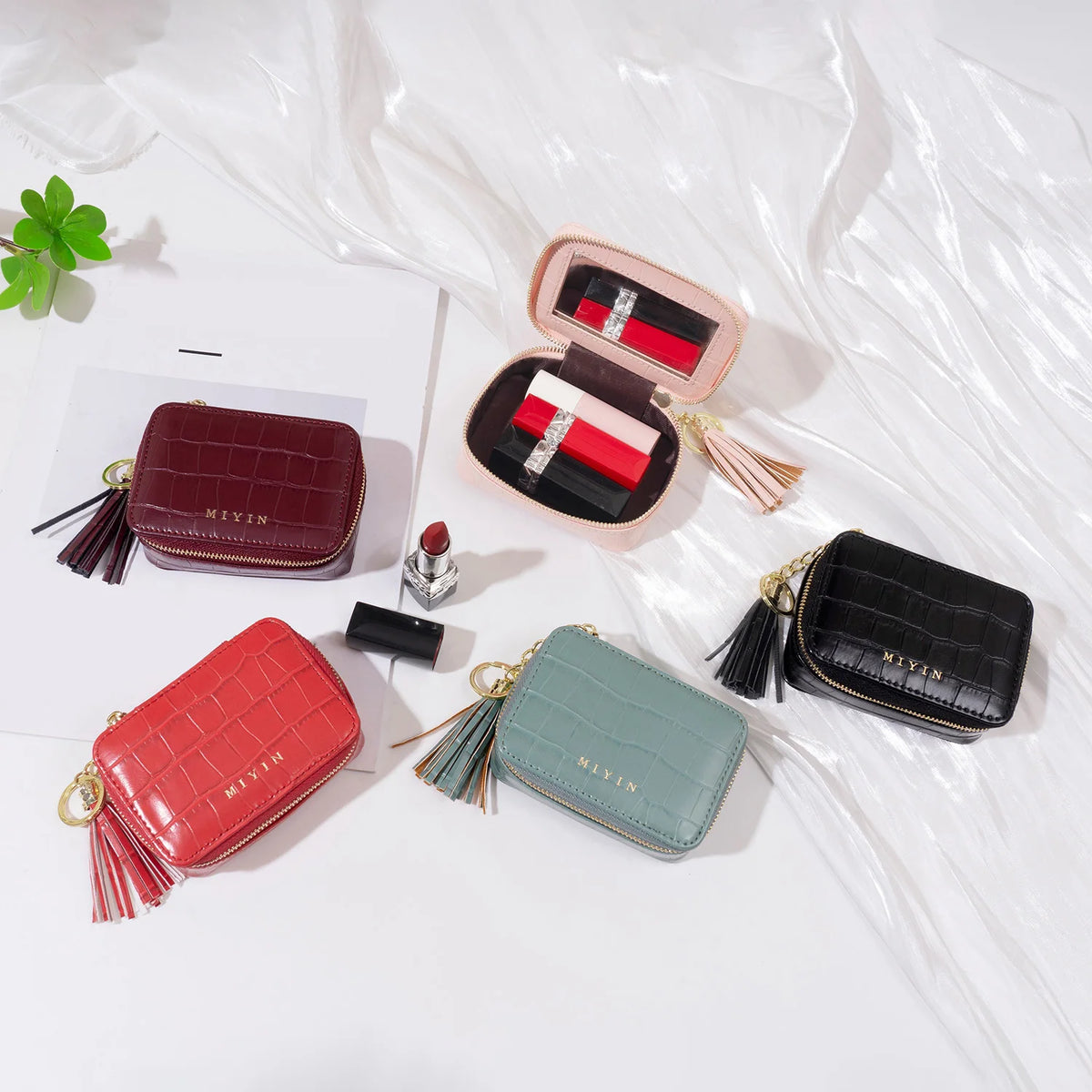 Mini Lipstick Makeup Bag Multifunctional Portable Travel Organizer Crocodile-Patterned PU Leather Womens Toiletry Bag Coin Purse