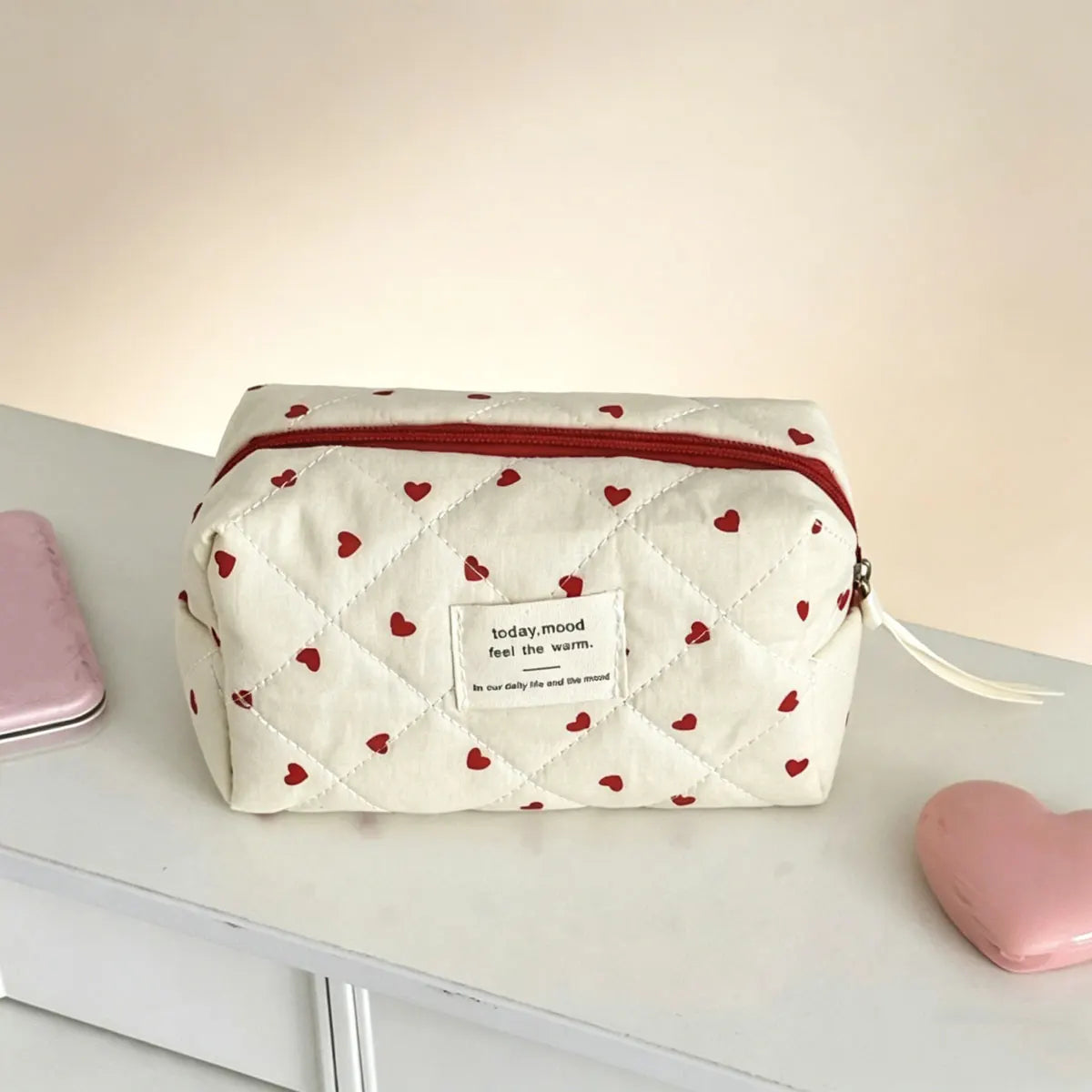 Portable Women Makeup Bag Red Love Makeup Storage Bag Multi-Functional Large Capacity Quilted Bag Travel Essential Storage Bag