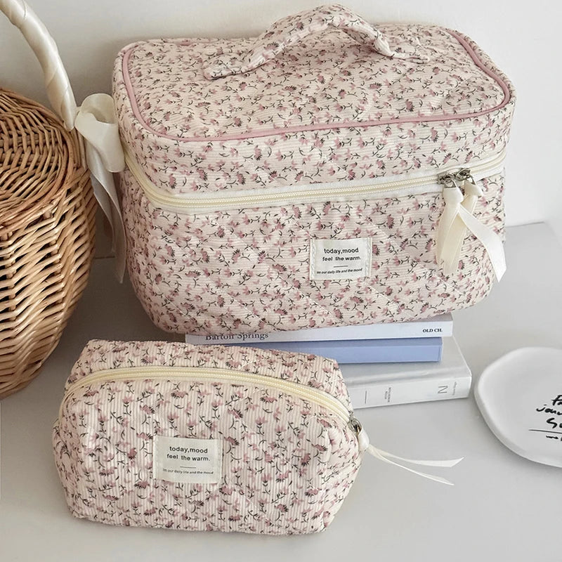 【Sweet Corduroy Floral Cosmetic Bag Portable Large Capacity Storage Bag Travel Makeup Bag Toiletry Organizer For Girls】
