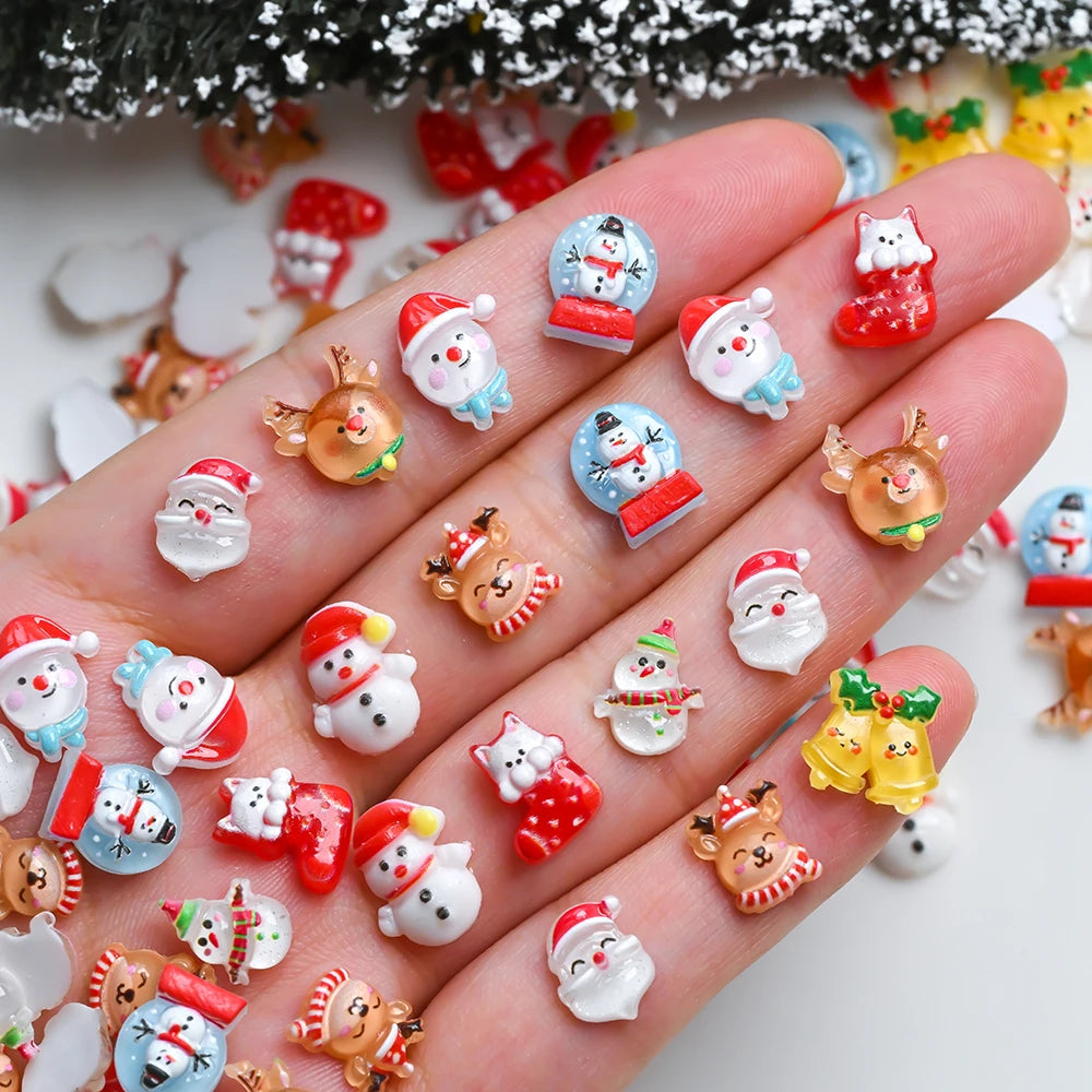 50pcs/bag 3D Resin Christmas Nail Charms Cute Snowman Elk Santa Claus Nail Art Rhinestones Xmas Winter Nails Jewelry Decorations