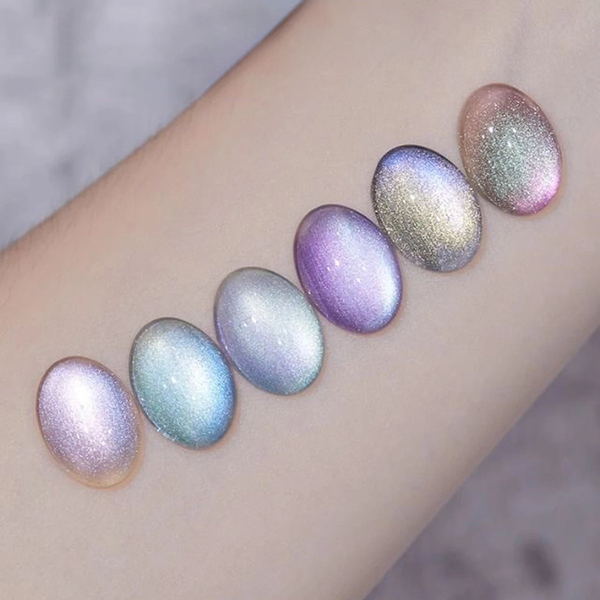 MIANEL 2026 New 12ML Aurora Night Cat Eye Gel Nail Polish Flash Sparkle Holographic Crystal Dual Light Silk Glass Bead Nail Art
