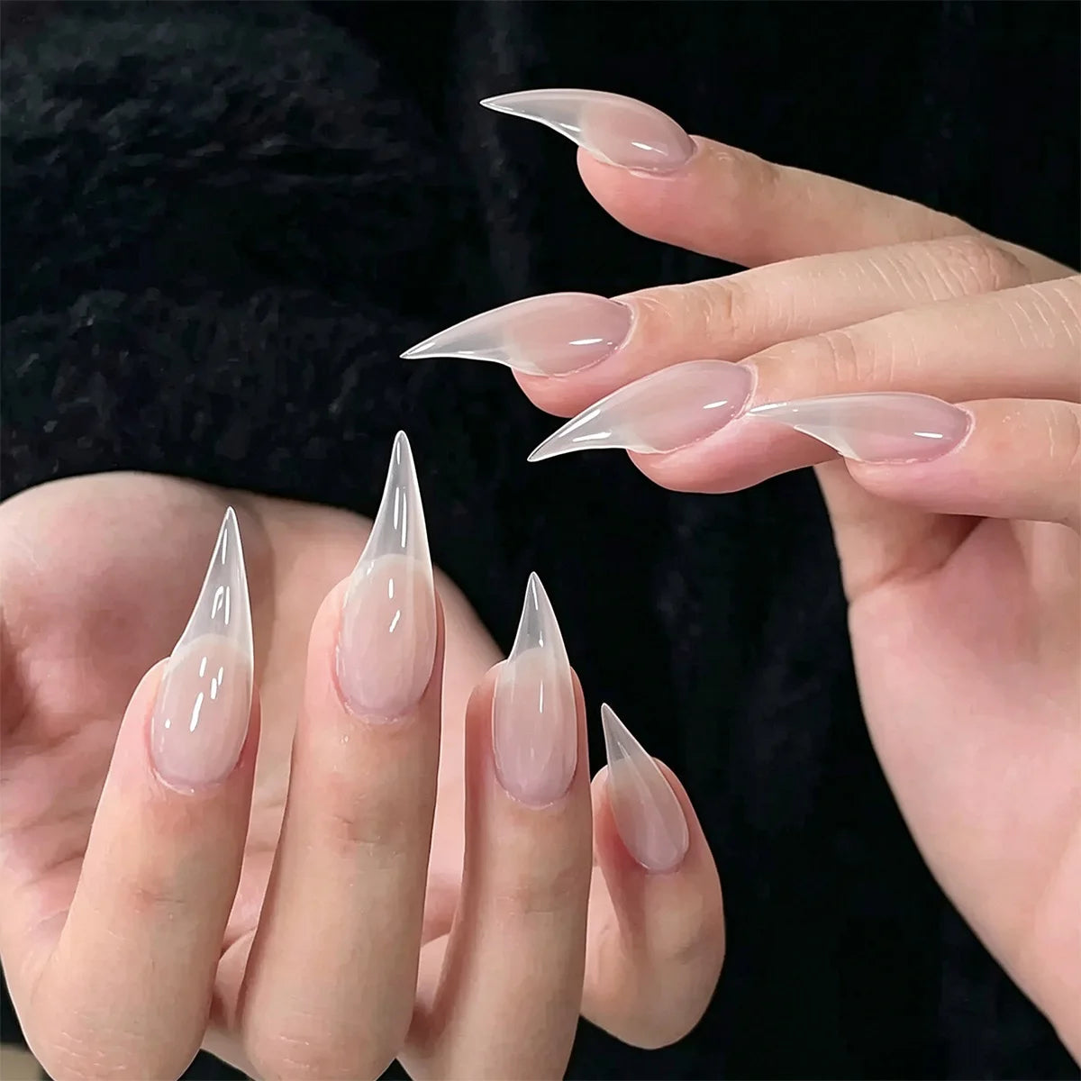 30pcs Dragon Claw Wearable Manicure Nude Color Thicken Full Cover False Nails Alien Shape Eagle's Claw Acrylic Fake Nail Tips