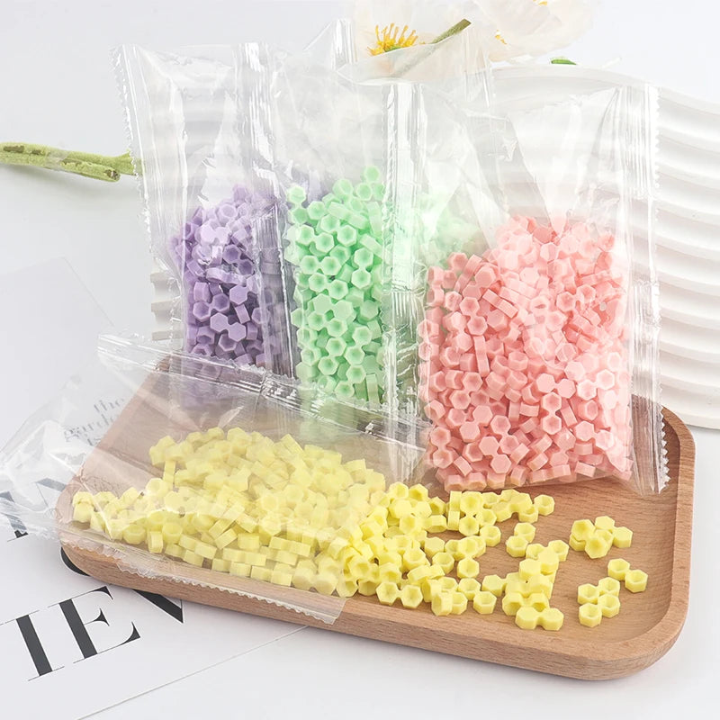 200pcs Individual Eyelash Glue Holder Container Grafting False Eyelashes Blossom Cup Lash Extension Adhesive Stand Makeup Tool