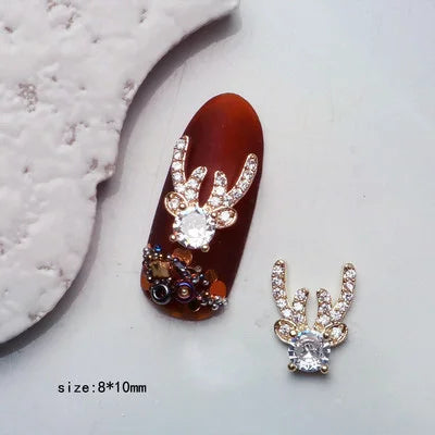 5Pcs Nail Art Jewelry Christmas Zircon Alloy Diamond Snowflake Christmas Tree Elk Bells Super Flash Luxury Nail Accessories