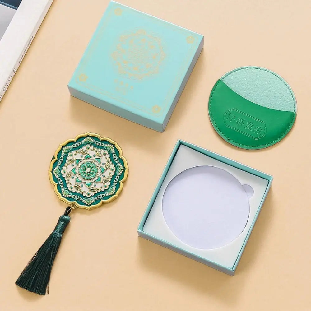 Exquisite Handheld Chinese-style Pocket Mirror Portable Flower Pattern Cosmetic Mirror Emboss Metal Makeup Mirror Makeup