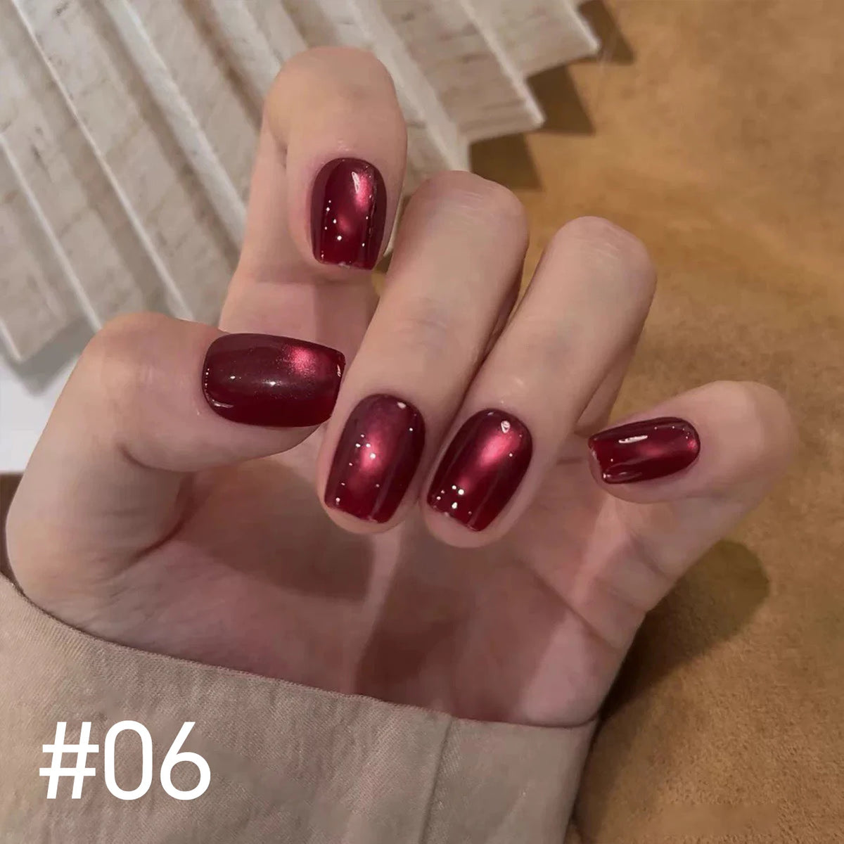 10ML 1-10pcs Christmas Red Nails Gold Black Nails Fiery 10-Color Glass Bead Cat Eye Gel Nail Polish Fine Powder Super Shimmering