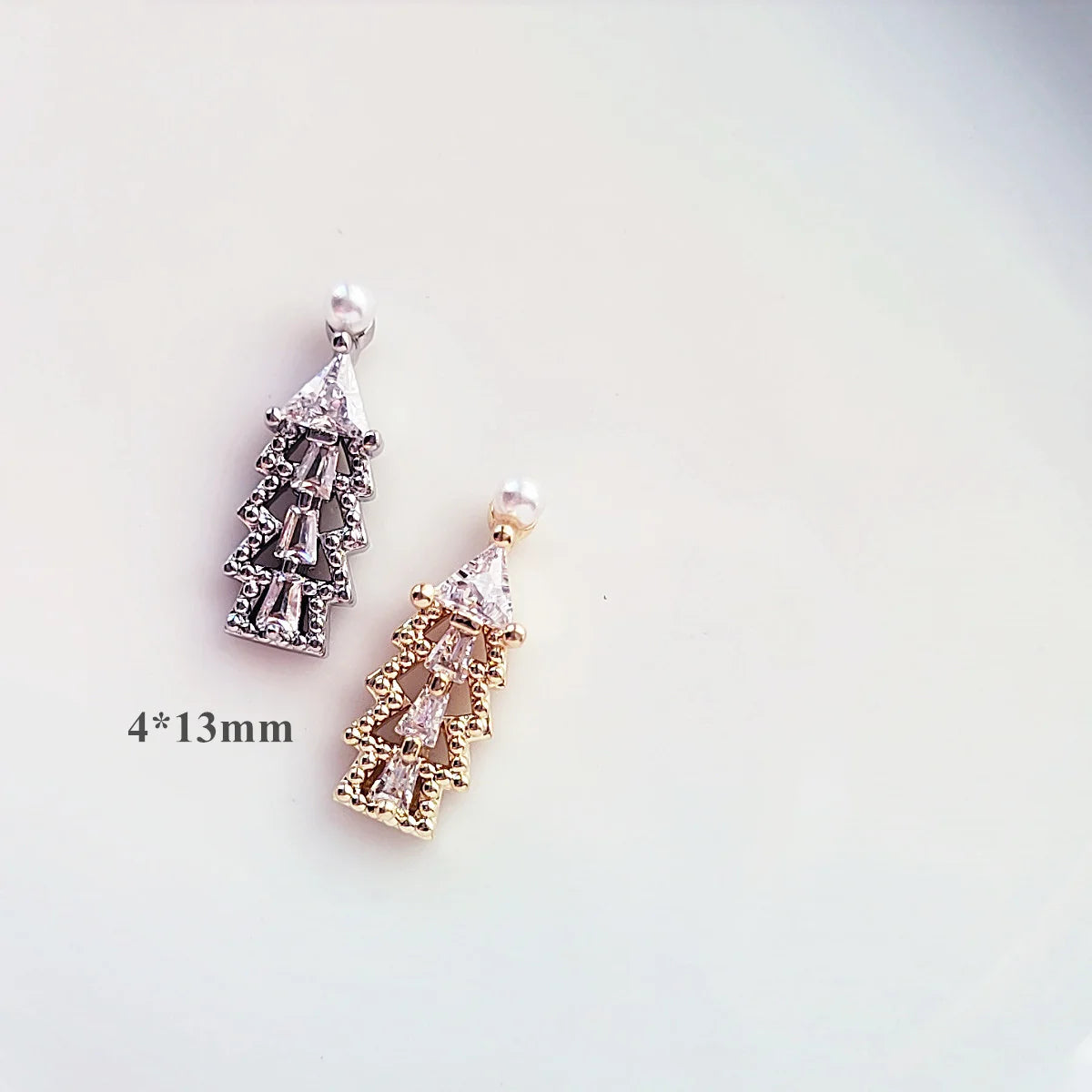 10 PCS New Christmas manicure accessories zircon Christmas tree rhinestone tassel snowflake fur ball decoration