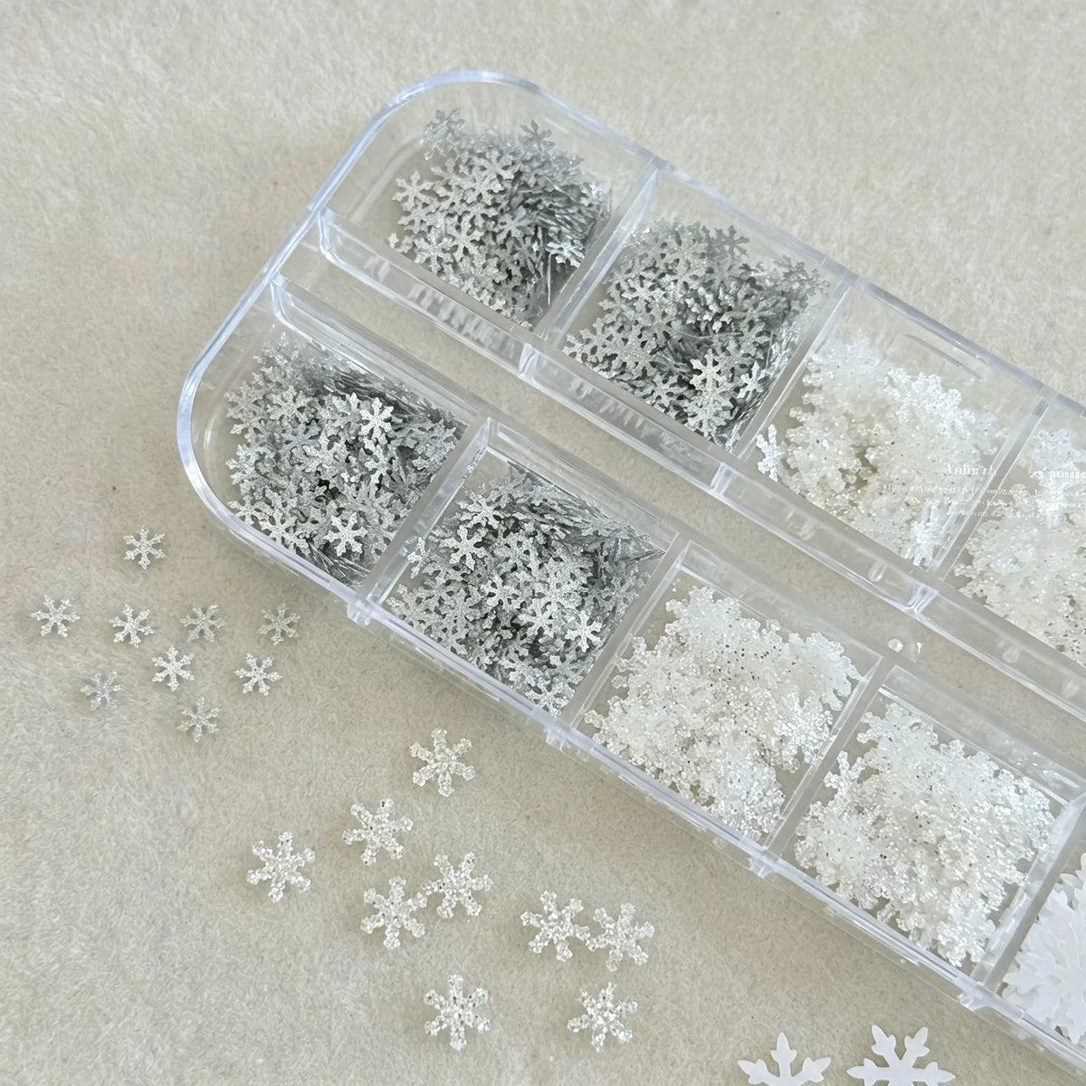 New 12Grids Laser Mixed Christmas Snowflake Nail Sequins Charms DIY Flash Winter Christmas Party Manicure Decoration Accessories