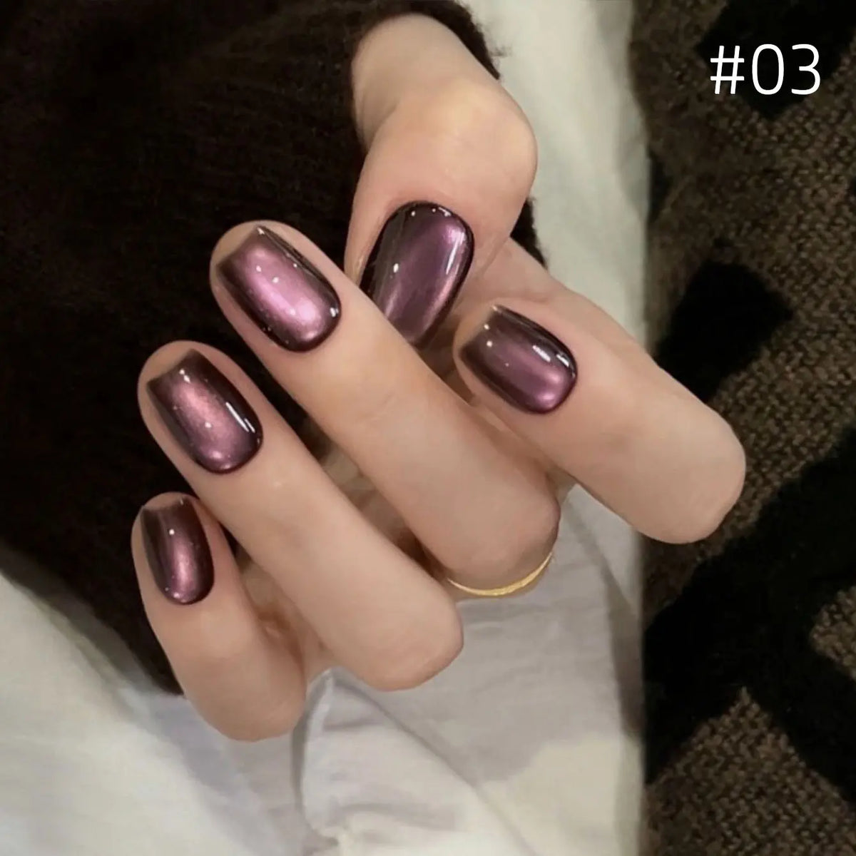 10ML 1-10pcs Christmas Red Nails Gold Black Nails Fiery 10-Color Glass Bead Cat Eye Gel Nail Polish Fine Powder Super Shimmering
