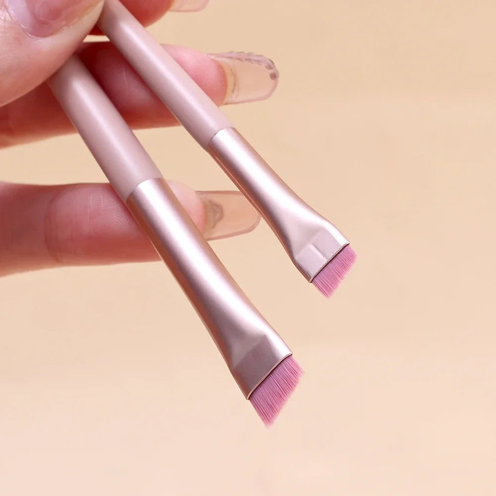 Pink Black Eye Makeup Brushes Flat Eyebrow Eyeliner Brush Professional Angled Wooden Eyeshadow Brushes Make Up Cosmetics Tools