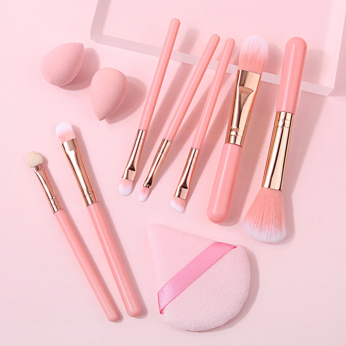 Makeup Brush Kit Soft 10pcs Synthetic Hair Make Up Brushes Foundation Blush Eyeshadow Cosmetic Tools with Powder Puff & Sponge