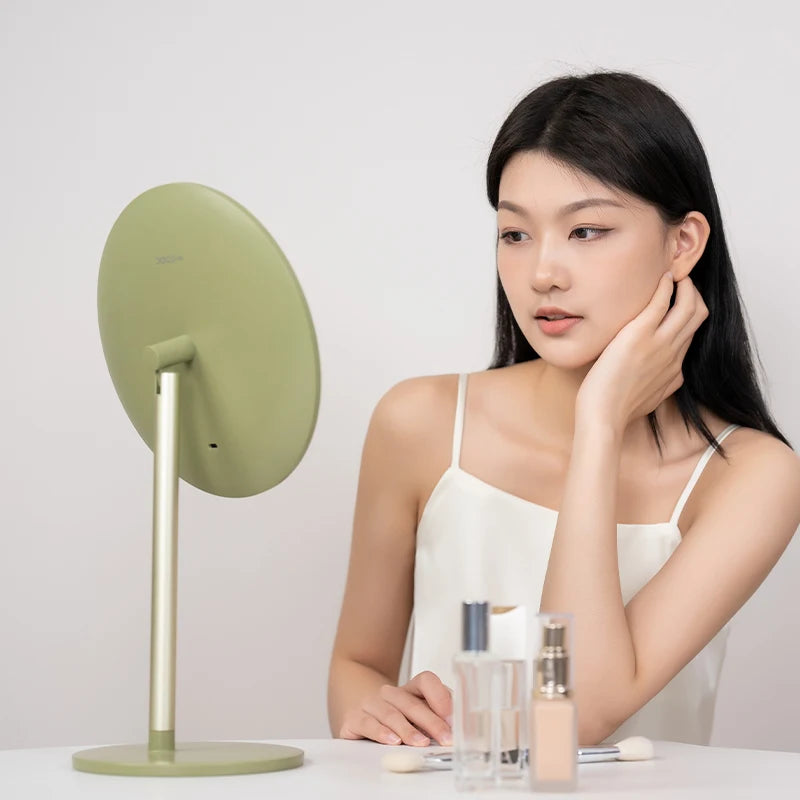 DOCO Makeup Mirror Desktop Adjustable LED Light High Quanlity Metal Texture Perfect for Gift Giving