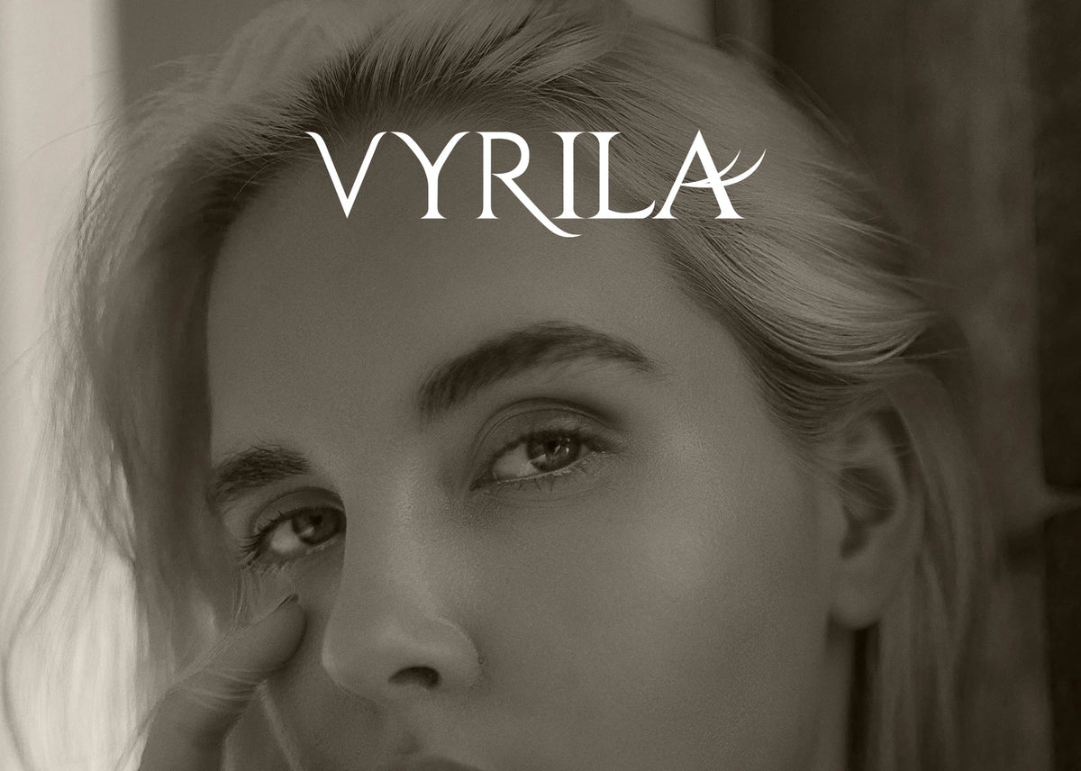 VYRILA Self Adhesive Cluster Lashes Glue-Free DIY Individual Eyelash Extension Natural Soft Lashes No Glue Needed Segmented Lash