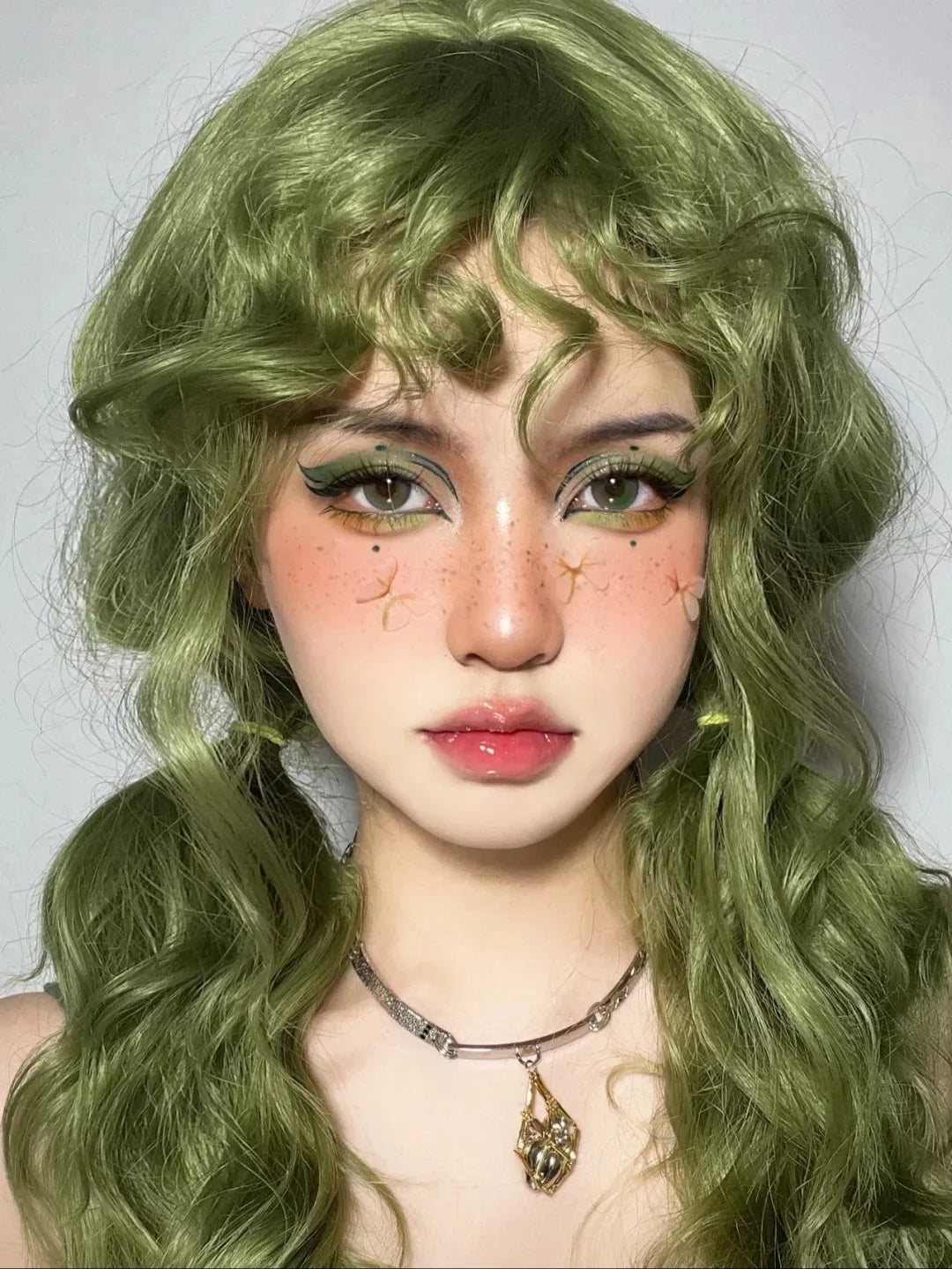 HENRY MARGU Light Green Curly Synthetic Wigs Long Colorful Wig with Bangs Heat Resistant Fiber for Cosplay Party Women Girls Use