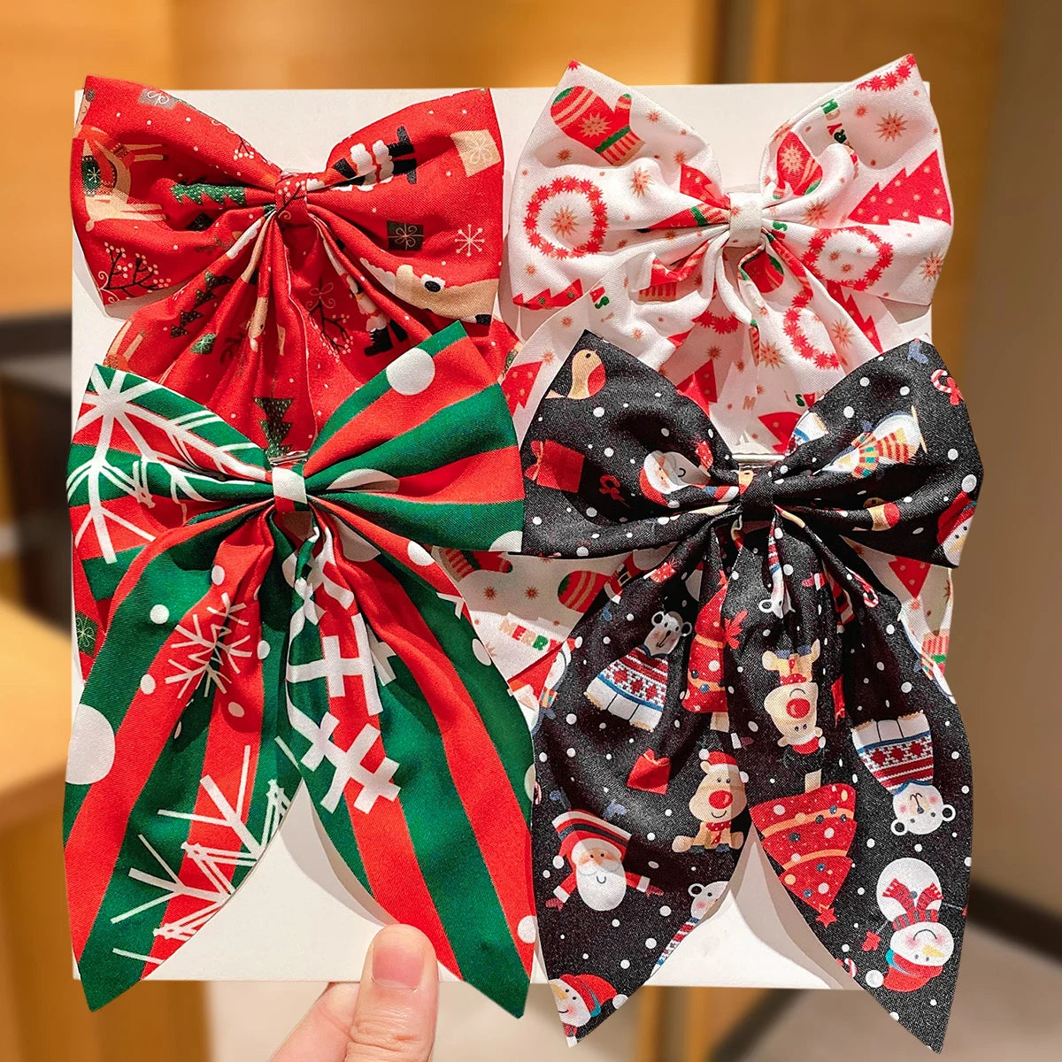 4/8Pcs Christmas Bow Hair Clips, Santa Elk Printed Ribbon Barrettes, Festive Side Clips for Half-up Hairstyle, Christmas Party &