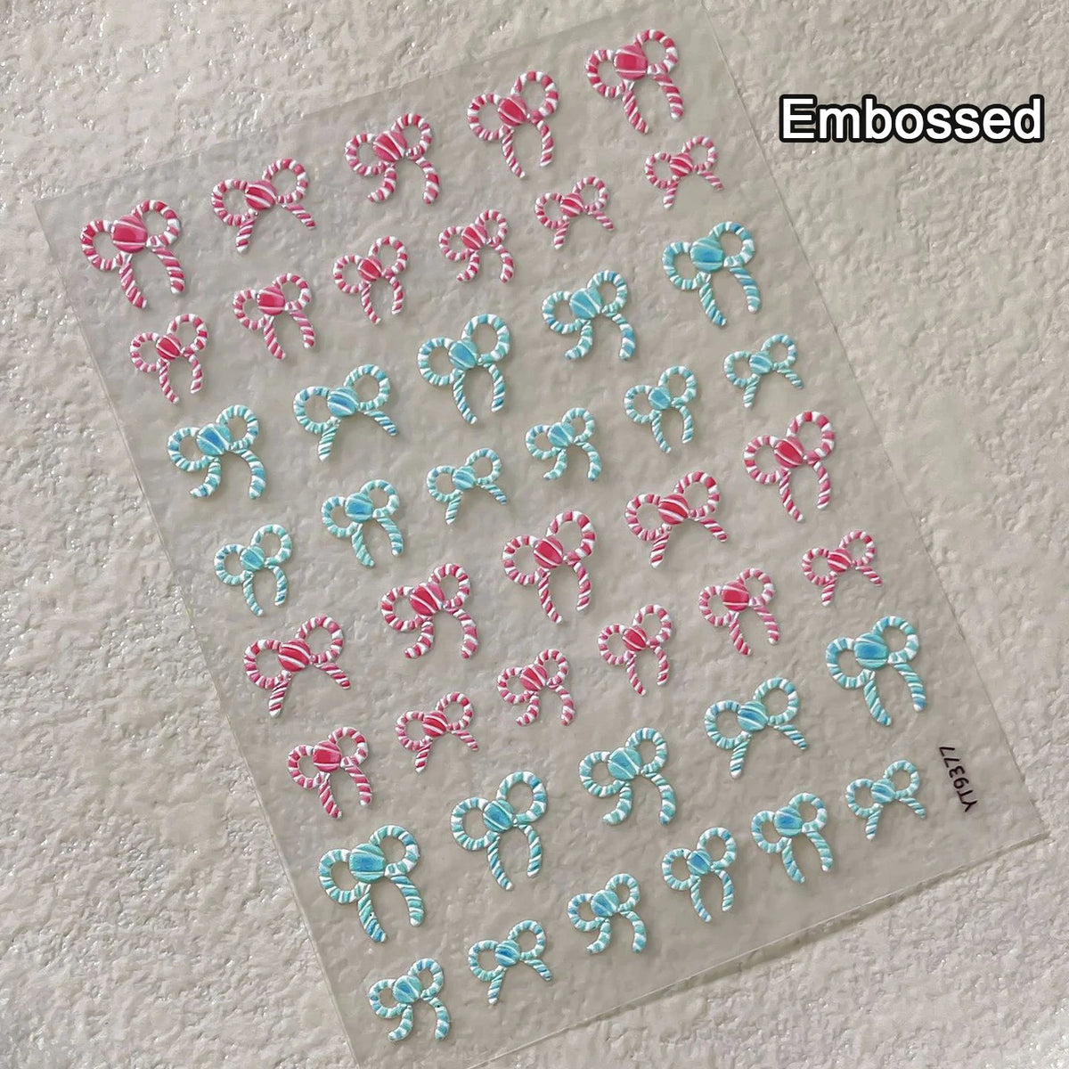 Christmas Wreath Snowman Xmas Tree Bowknot Snowflakes Gingerbread Man Bear Star Bell Apple Nail Art Charms Stickers Phone Decals