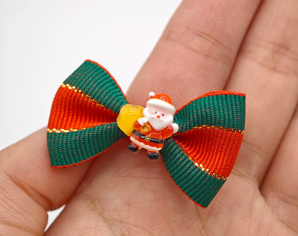30Pcs Christmas Dog Hair Bows with Rubber Bands Santa Snowman Xmas Pet Grooming Accessories Yorkshire Puppy Holiday Party Decor