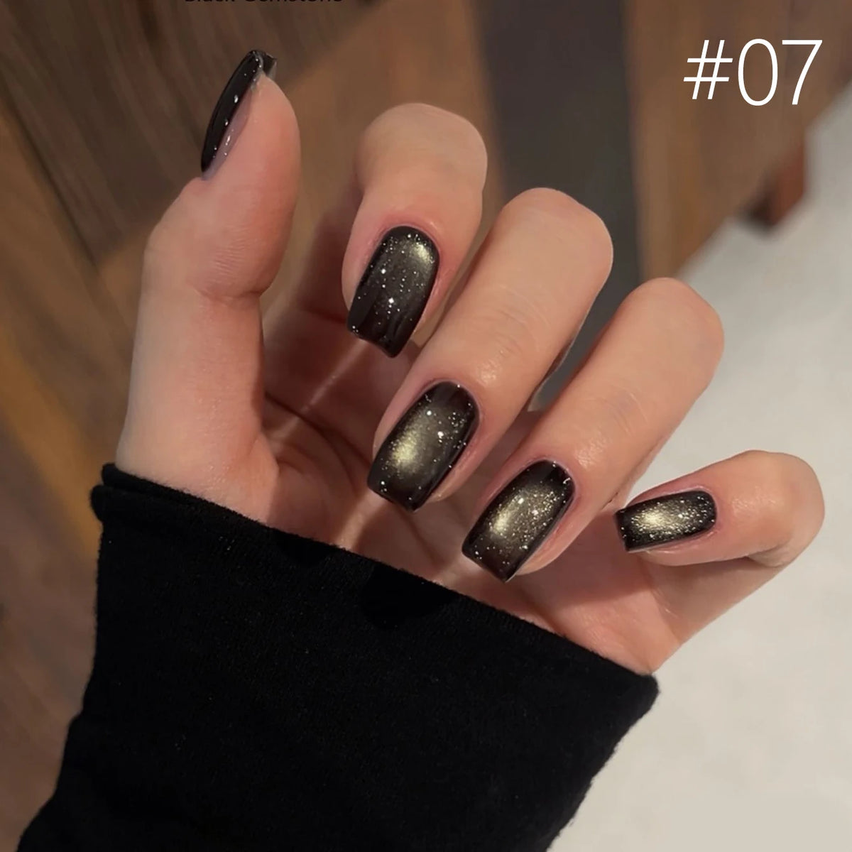 10ML 1-10pcs Christmas Red Nails Gold Black Nails Fiery 10-Color Glass Bead Cat Eye Gel Nail Polish Fine Powder Super Shimmering