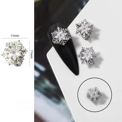 5Pcs Nail Art Jewelry Christmas Zircon Alloy Diamond Snowflake Christmas Tree Elk Bells Super Flash Luxury Nail Accessories