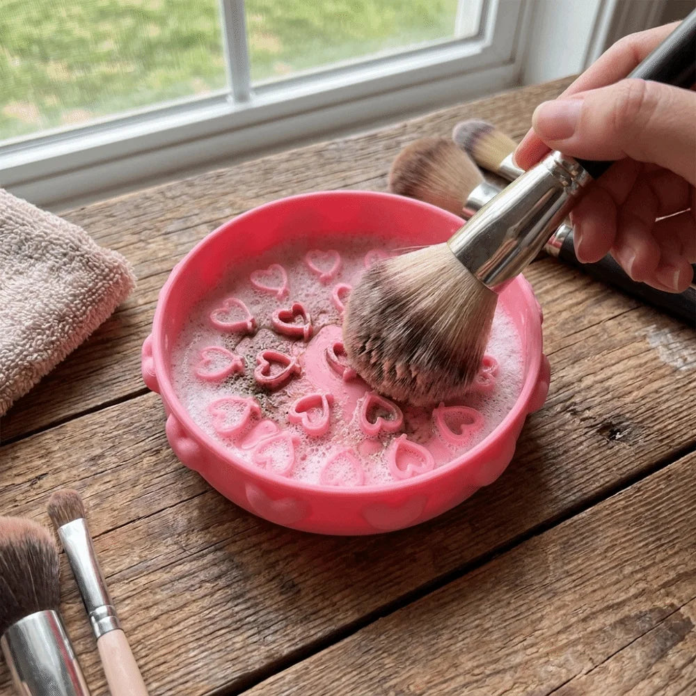 Cute Brush Cleaning Tray Portable with Textured Base Makeup Brush Cleaner Bowl Scrubbing Pad Cleaning Mat Brush Cleaning Tool
