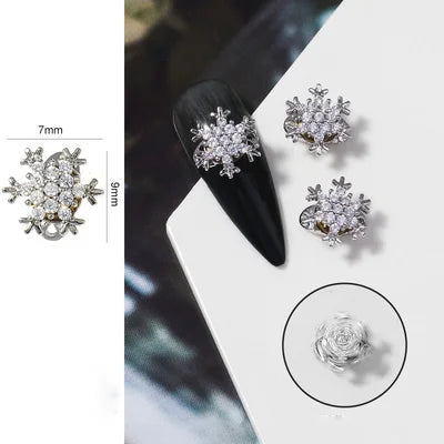 5Pcs Nail Art Jewelry Christmas Zircon Alloy Diamond Snowflake Christmas Tree Elk Bells Super Flash Luxury Nail Accessories