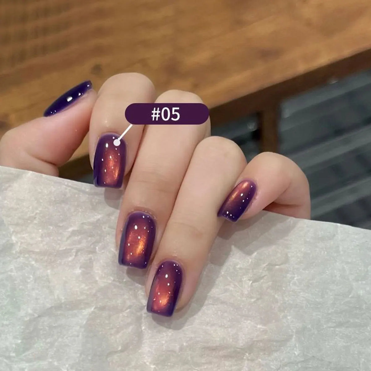 10ML 1-10pcs Christmas Red Nails Gold Black Nails Fiery 10-Color Glass Bead Cat Eye Gel Nail Polish Fine Powder Super Shimmering