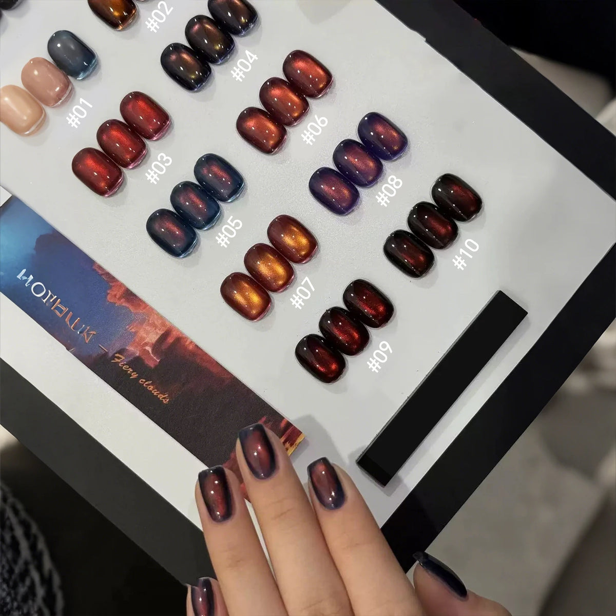10ML 1-10pcs Christmas Red Nails Gold Black Nails Fiery 10-Color Glass Bead Cat Eye Gel Nail Polish Fine Powder Super Shimmering