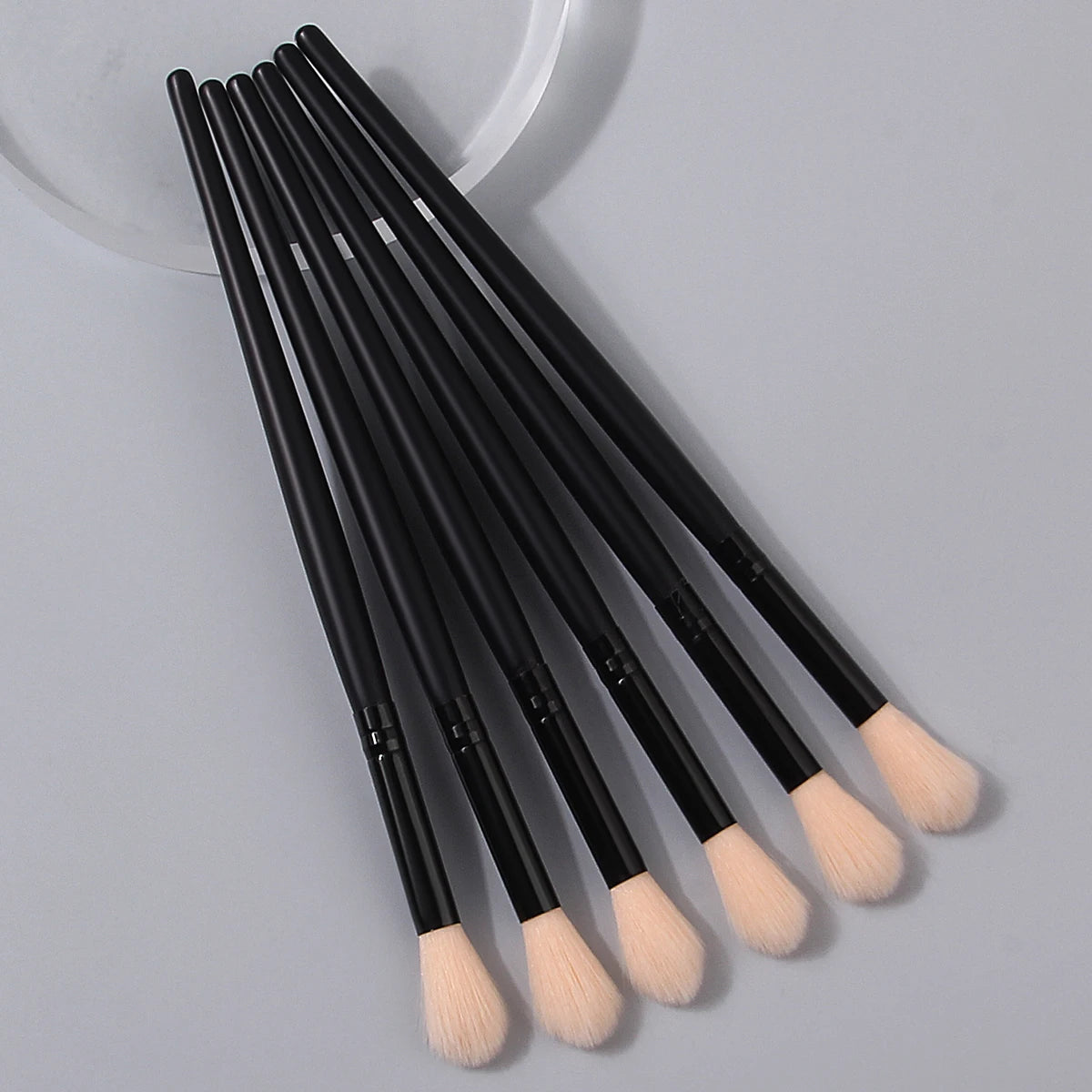 6PCS Black Wooden Handle Makeup Brush Set-Multi-Use Blush/Flame-Shaped Highlighter Brush|Soft Bristle | Professional Makeup Tool