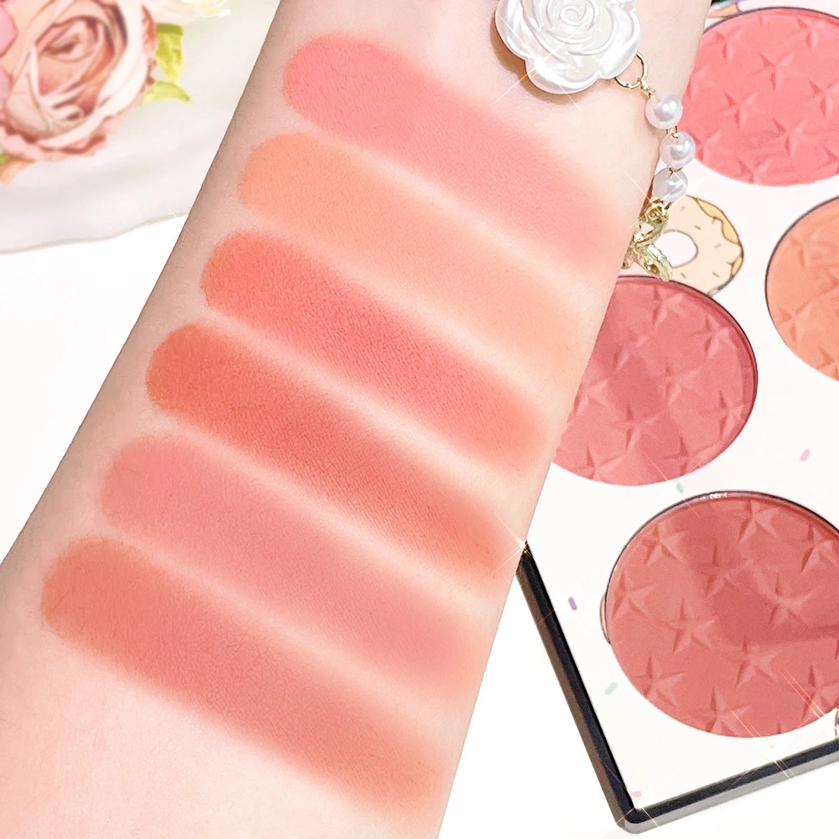 Six-color blush plate girl's heart waterproof matte pearl multi-color nude makeup natural grooming students