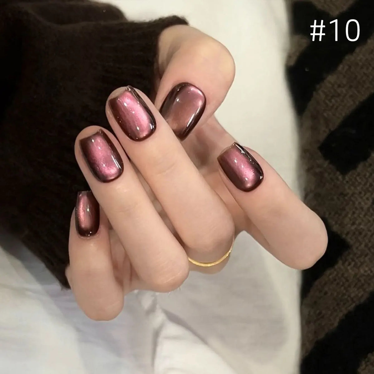 10ML 1-10pcs Christmas Red Nails Gold Black Nails Fiery 10-Color Glass Bead Cat Eye Gel Nail Polish Fine Powder Super Shimmering