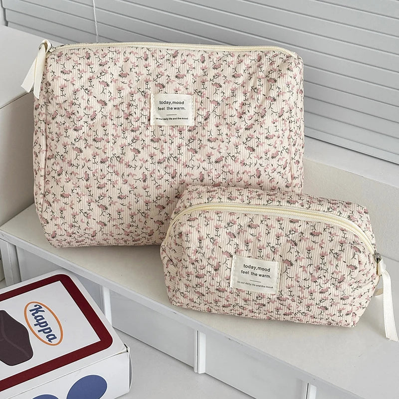 【Sweet Corduroy Floral Cosmetic Bag Portable Large Capacity Storage Bag Travel Makeup Bag Toiletry Organizer For Girls】